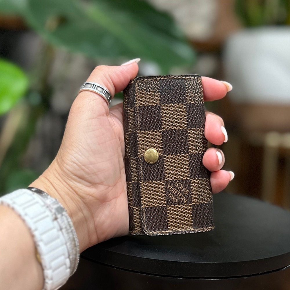 Louis Vuitton Damier Ebene 4 Key Holder Case Wallet Vintage